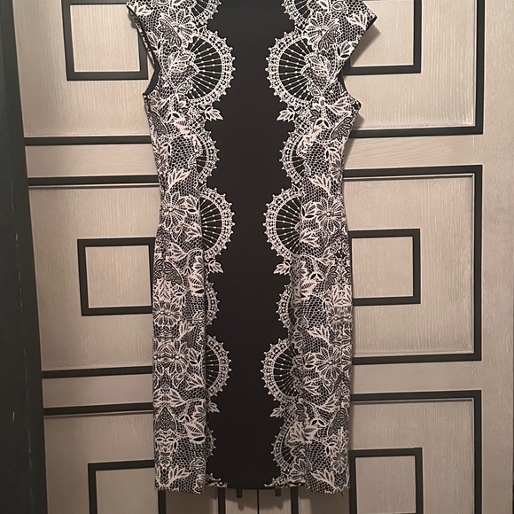 black and white dress - Picture 2 of 3